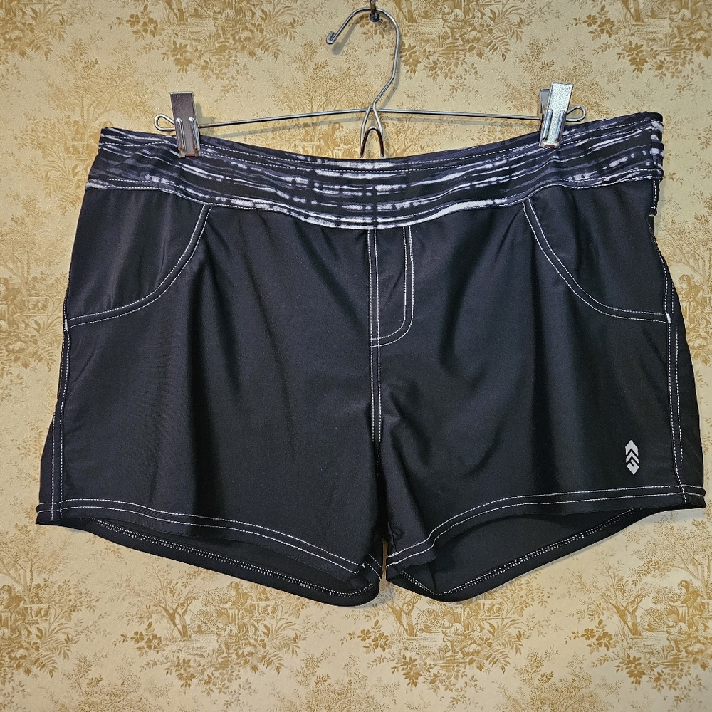 Free Country Large 12/14 Athletic Shorts/Swim Shorts